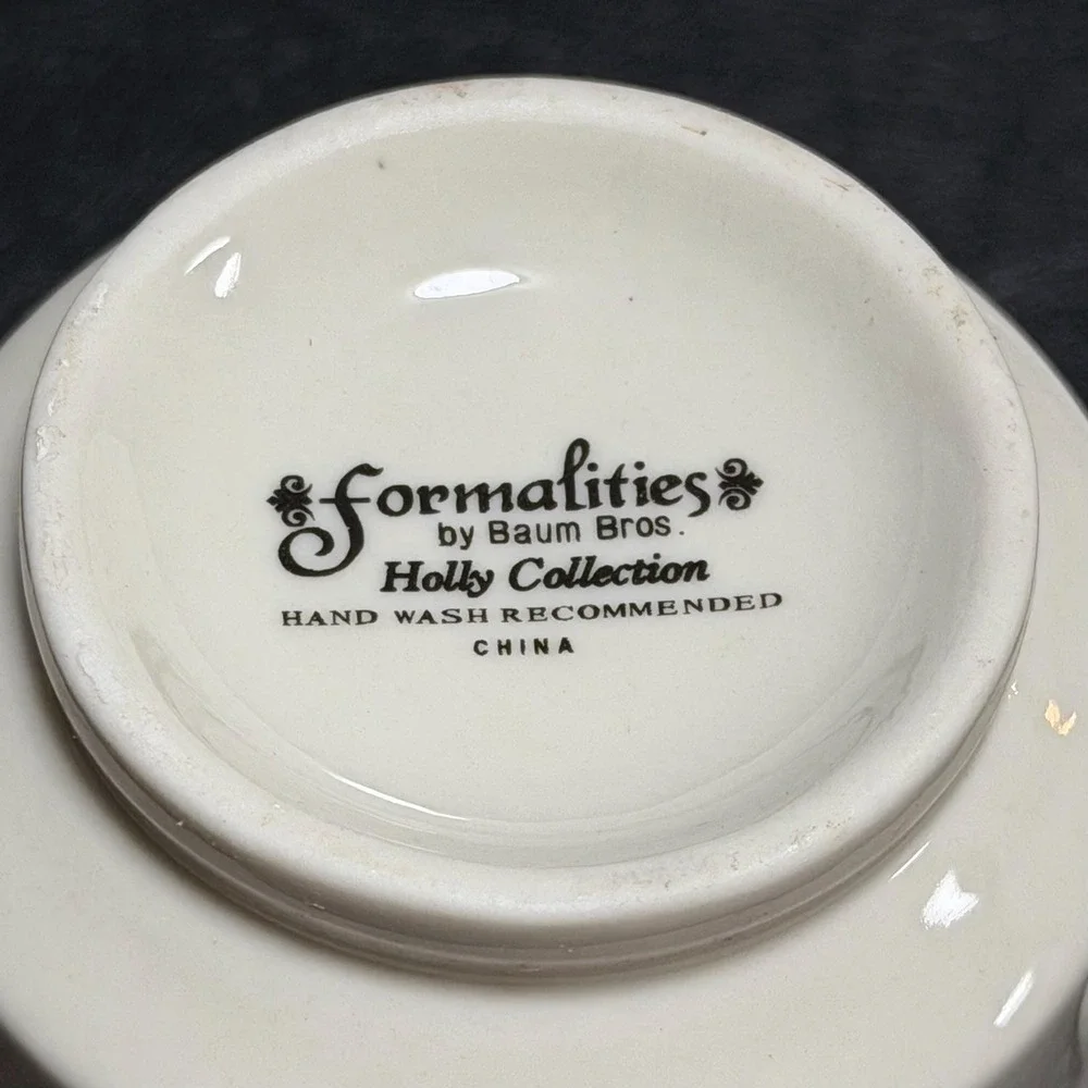 VTG-Set of 20 Formalities by Baum Bros Holly Dinner Plates–Christmas Dinnerware